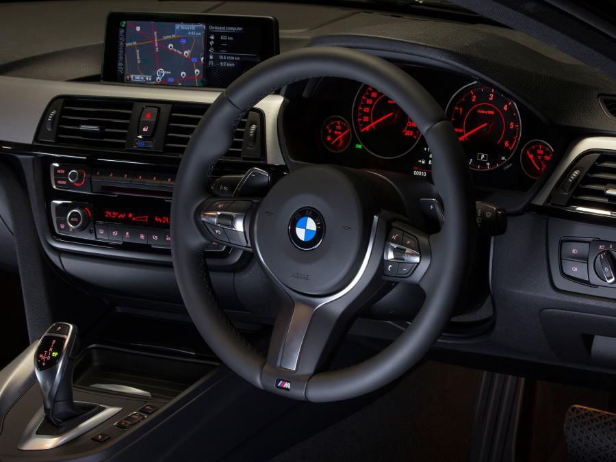  BMW 420d Coupe M Sport Package 2013 года  (AU) (фото 9 из 10)
